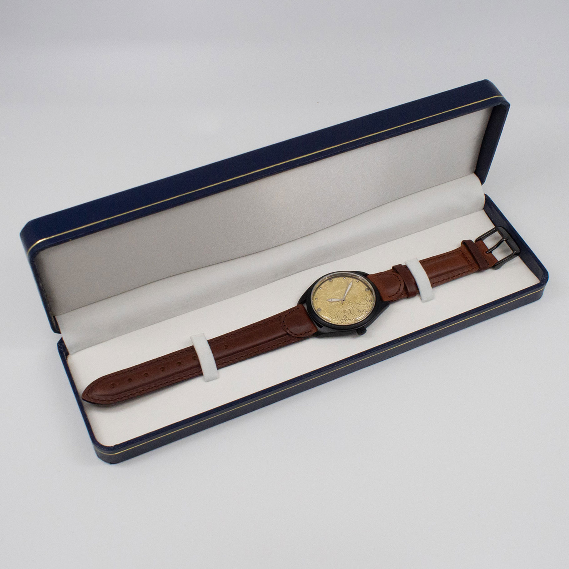 Montre 1602 Escalade